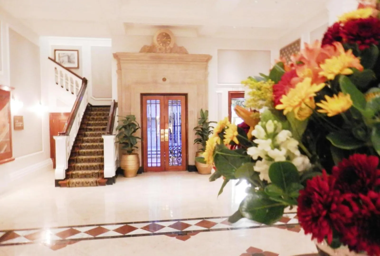 Apartment Taj Cape Town - Large 2 Bedroom Apartment, With Full Hotel Facilities, Stunning Table Mountain Views