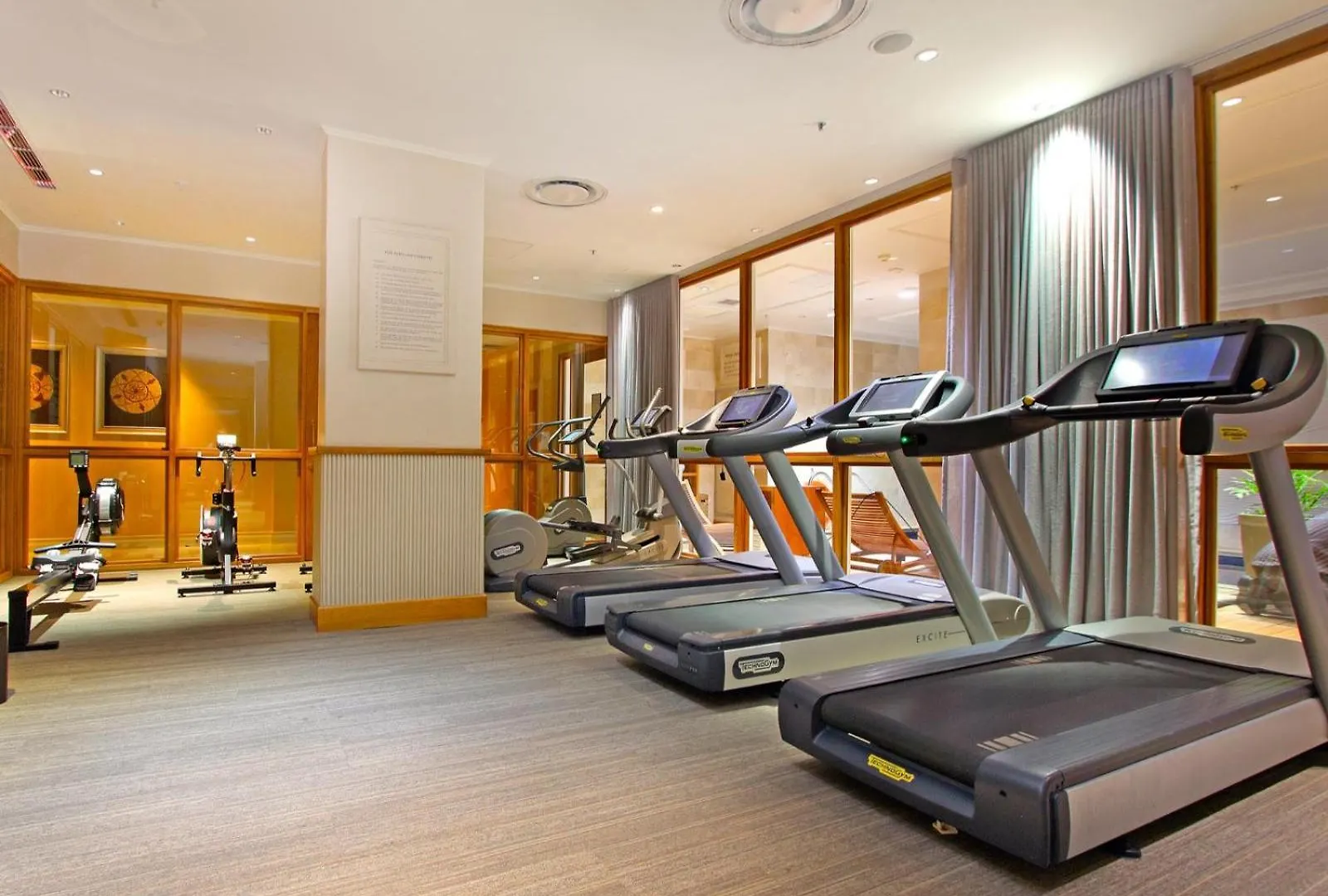Taj Cape Town - Large 2 Bedroom Apartment, With Full Hotel Facilities, Stunning Table Mountain Views 0*,  South Africa